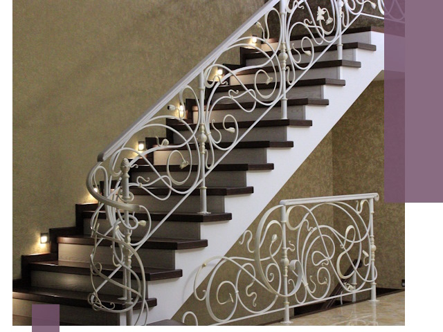 Кованые лестницы под ключ в Батайске — изготовление и монтаж
