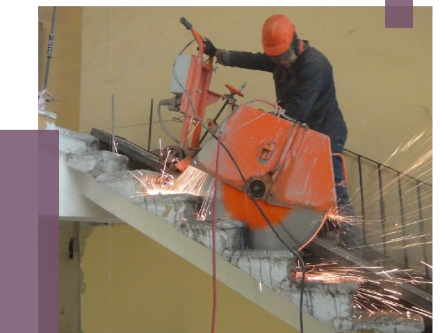 Демонтаж бетонных лестниц в Батайске от 4554 руб. за м2 | ПРОЛЁТ-Бтс