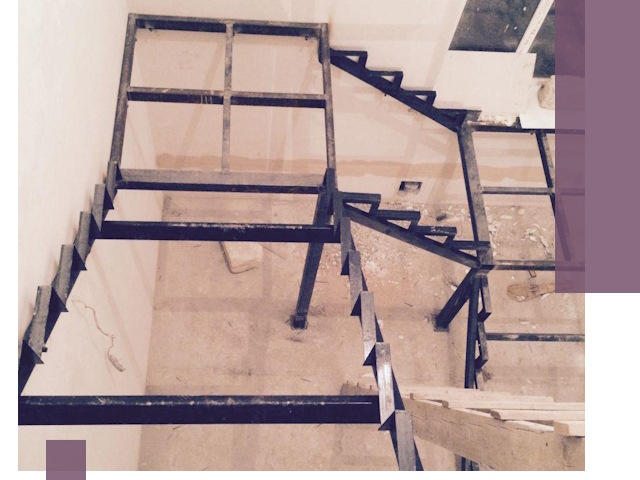 Монтаж лестниц на металлокаркасе в Батайске быстро и качественно