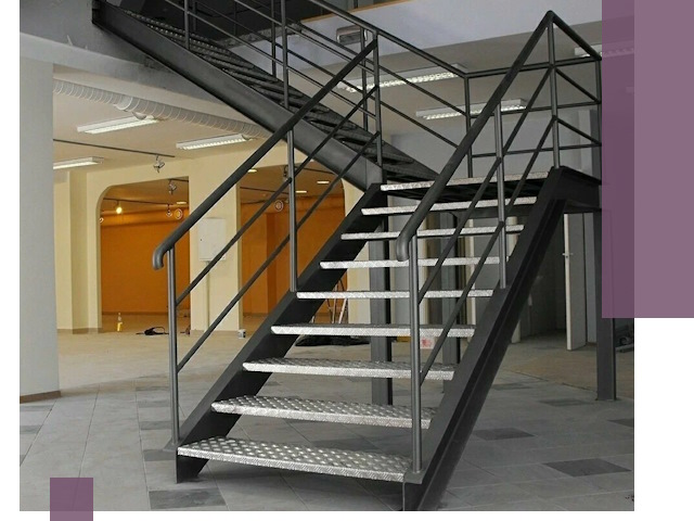 Лестницы для офиса в Батайске: изготовление, монтаж, демонтаж