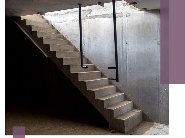 Изготовление и монтаж лестниц в подвале в Батайске
