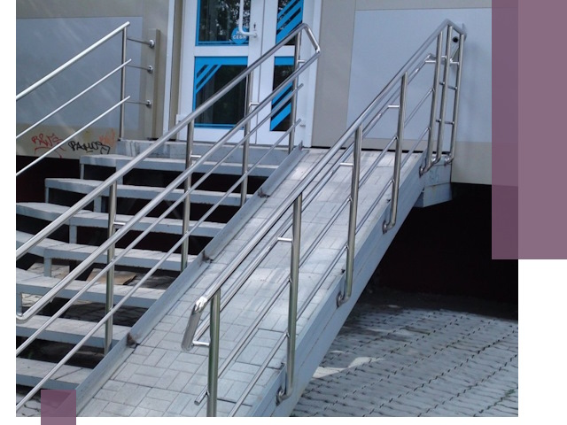 Пандус на крыльцо под ключ в Батайске: монтаж и изготовление