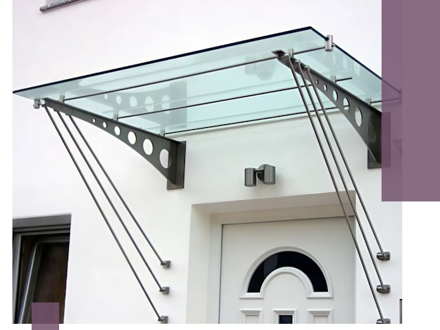 Козырьки над входом под ключ в Батайске — изготовление и монтаж
