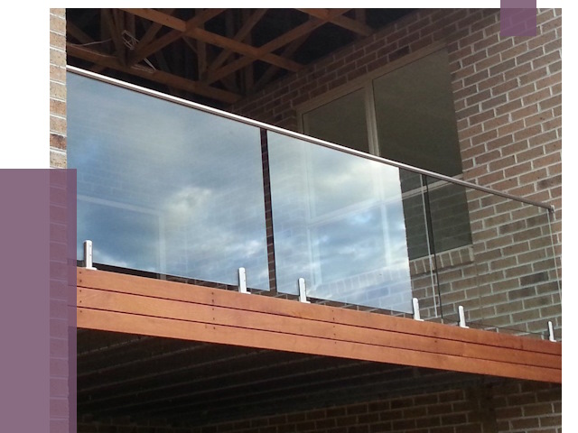 Стеклянные парапеты на крыше и террасе в Батайске от 11386 руб. | ПРОЛЁТ-Бтс